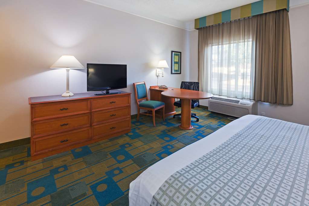 Hotel La Quinta By Wyndham Shreveport Airport Habitación foto